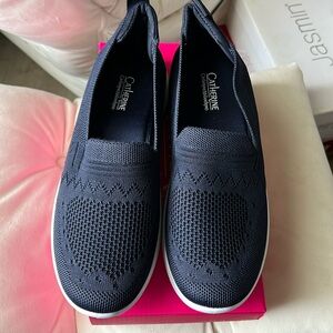 Catherine Malandrino Navy Blue Sneakers shoe Size 10 BRAND NEW in box